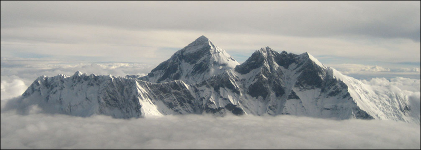 il Tetto del mondo: Nuptse-Sagarmatha (Everest)-Lhotse