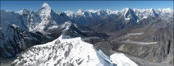 Nepal, trek e alpinismo dei tre passi del Khumbu e il Isaland Peak
