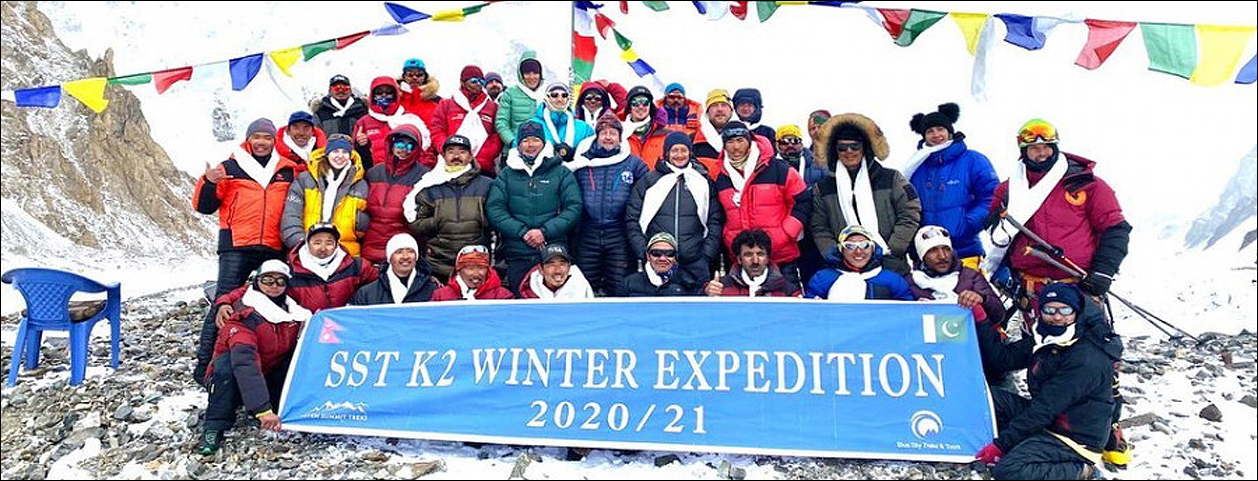 2021 K2 expedition, Mingma's SST team nel campo base
