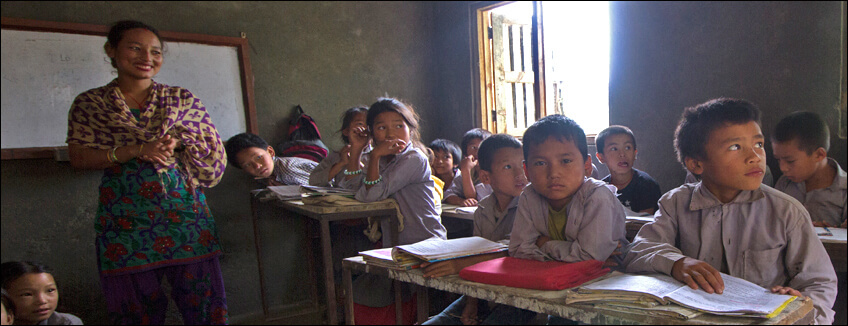 Auitare dover serve davvero - scuola di Tistung, Makwanpur