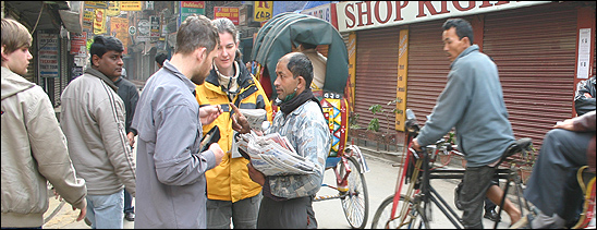 Informazioni per viaggiare in Nepal: come comunicare