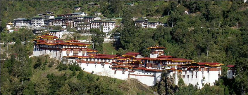 Bhutan - la città di Trongsa