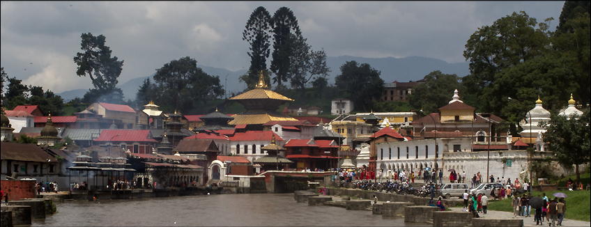 Nepal, viaggio panorami del Nepal, il complesso di Pashupatinath