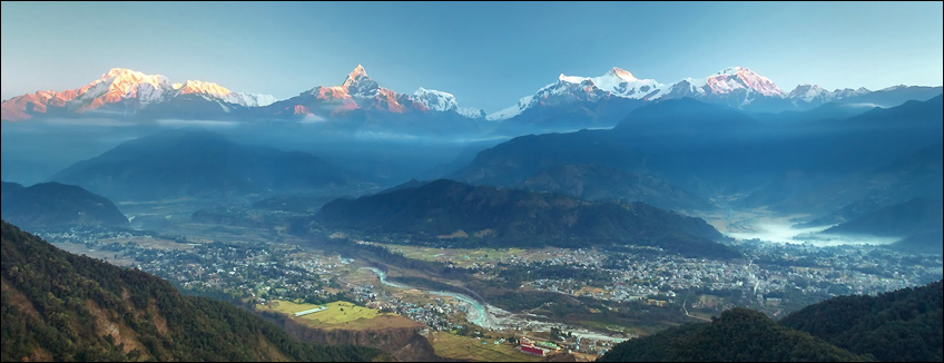 Nepal, Pokhara, panorama sul Himalaya da Sarangkot 