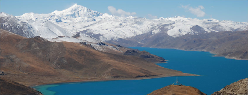 Tibet, il lago di Yamdrok Tso
